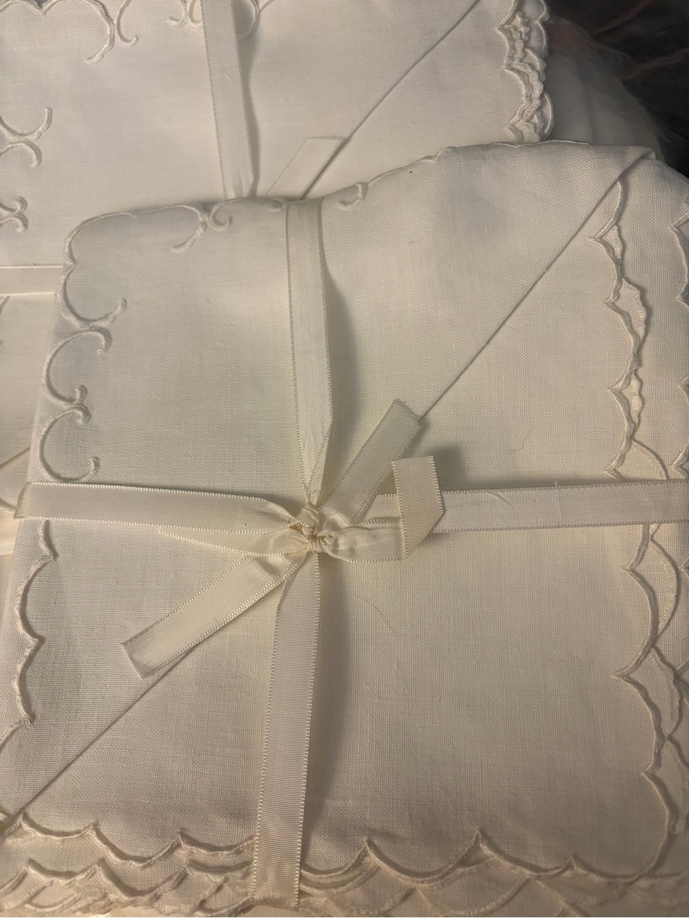 Exquisite Vintage Madeira Hand-Embroidered Shadow Work Tablecloth & 8 Napkin Set